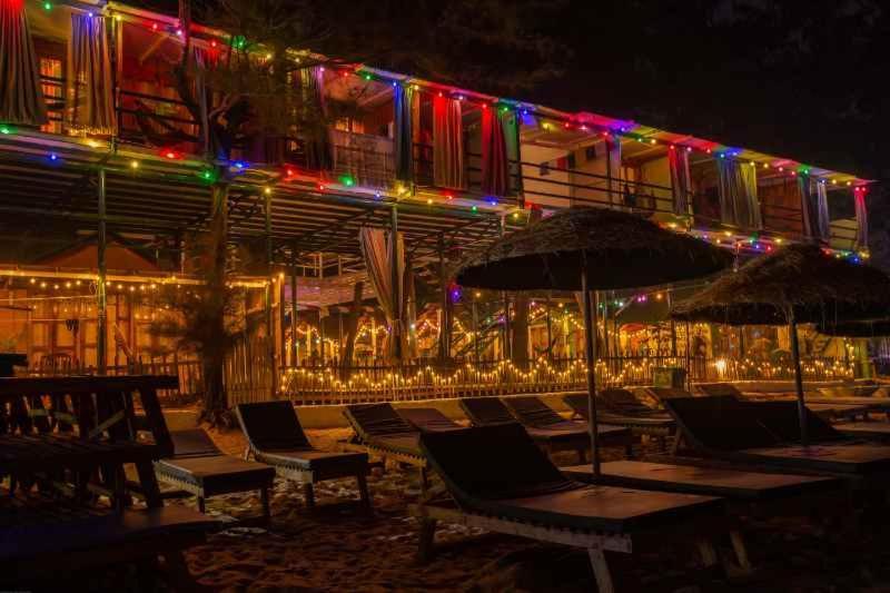 Kranti Yoga Tradition - Beach Resort Patnem Beach Bagian luar foto