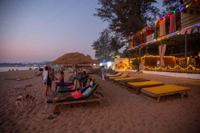 Kranti Yoga Tradition - Beach Resort Patnem Beach Bagian luar foto